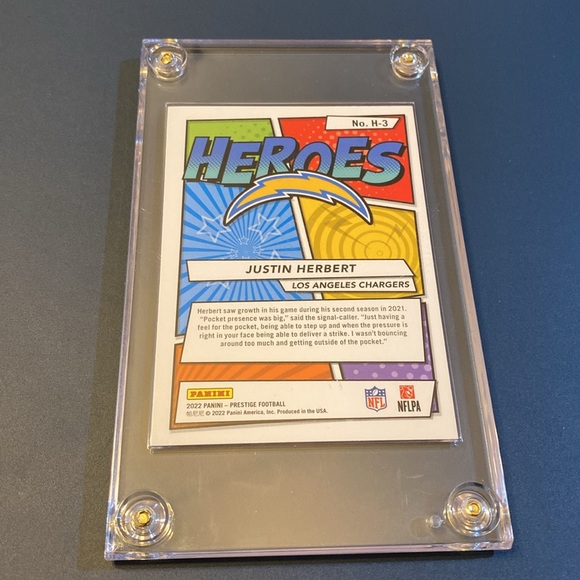 2022 prestige heroes Justin Herbert - Picture 2 of 2